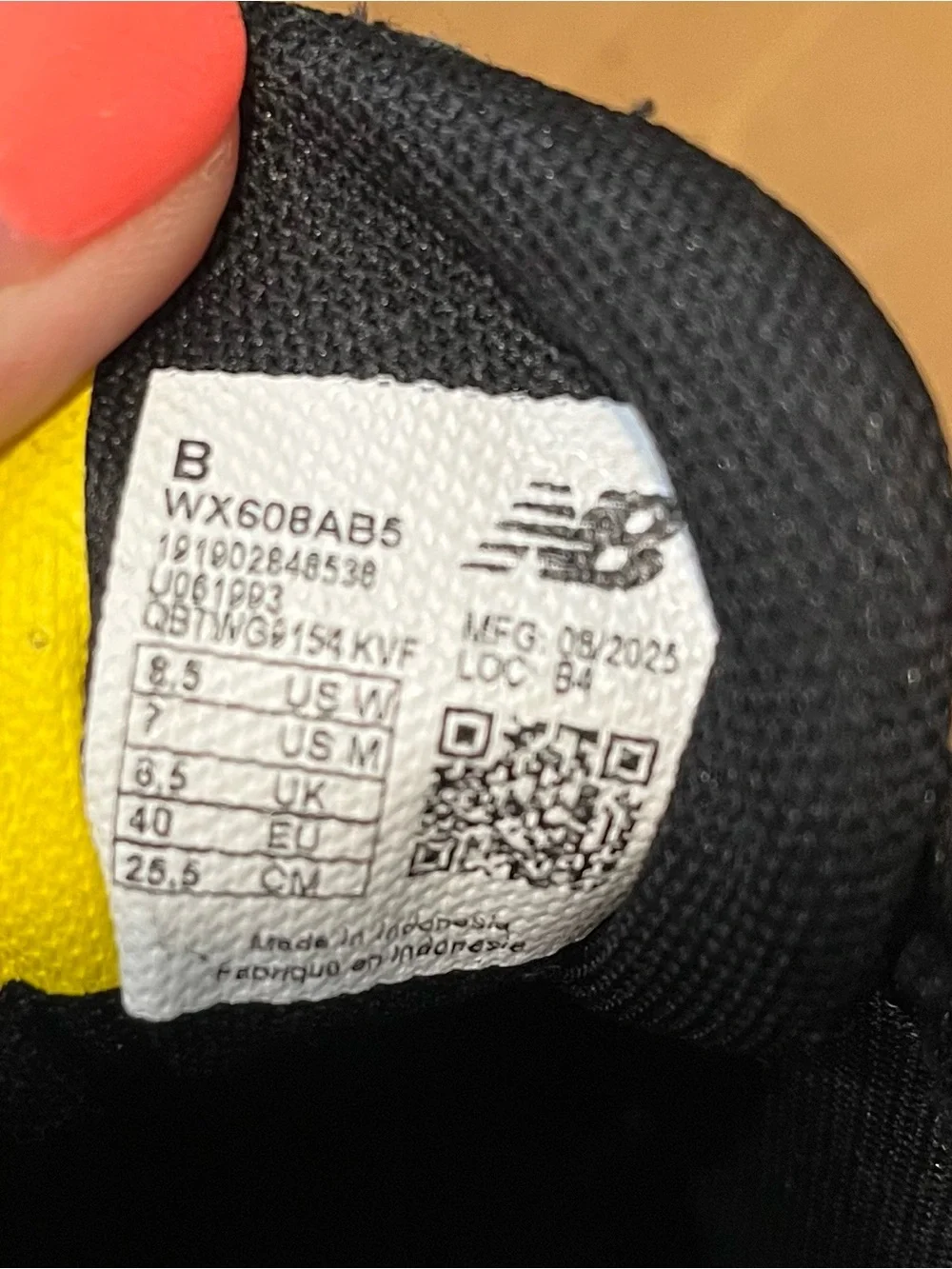 New Balance Women's 608 V5 Sneaker Size 8.5